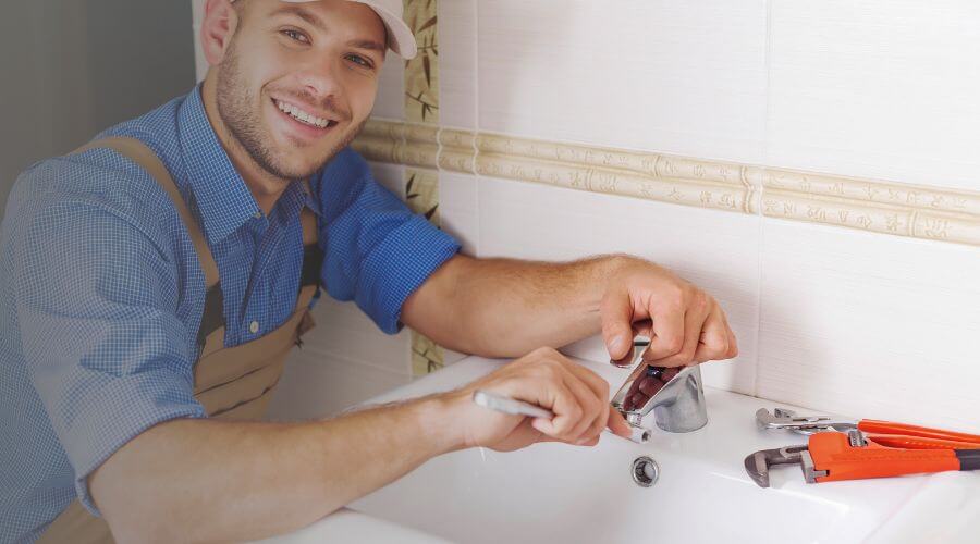 Local annual plumbing maintenance in Delaware City, DE